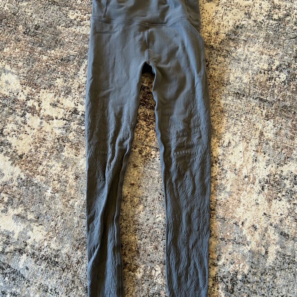 Gray Lululemon leggings